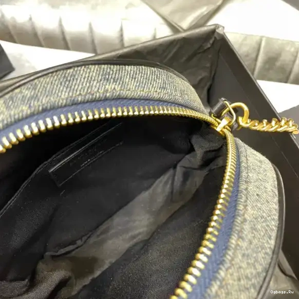 ROUND VINYLE BAG CAMERA YSL 0625